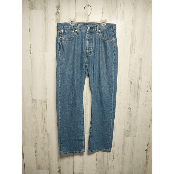 Levi's 501 Jeans Men's 32x29 Blue Medium Wash Button Fly Original Fit Denim - Picture 1 of 8